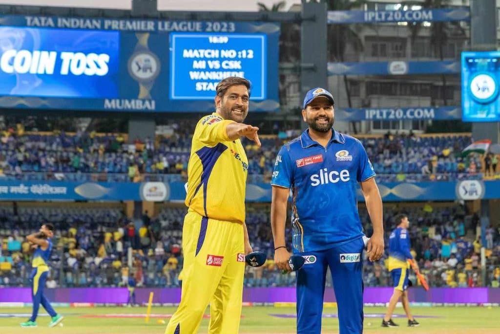 Mi vs csk Dhoni and Rohit during the coin toss